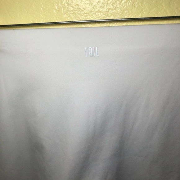 TAIL skort with side inserts & Ruffle Hem Tenniscore size M - Picture 7 of 12